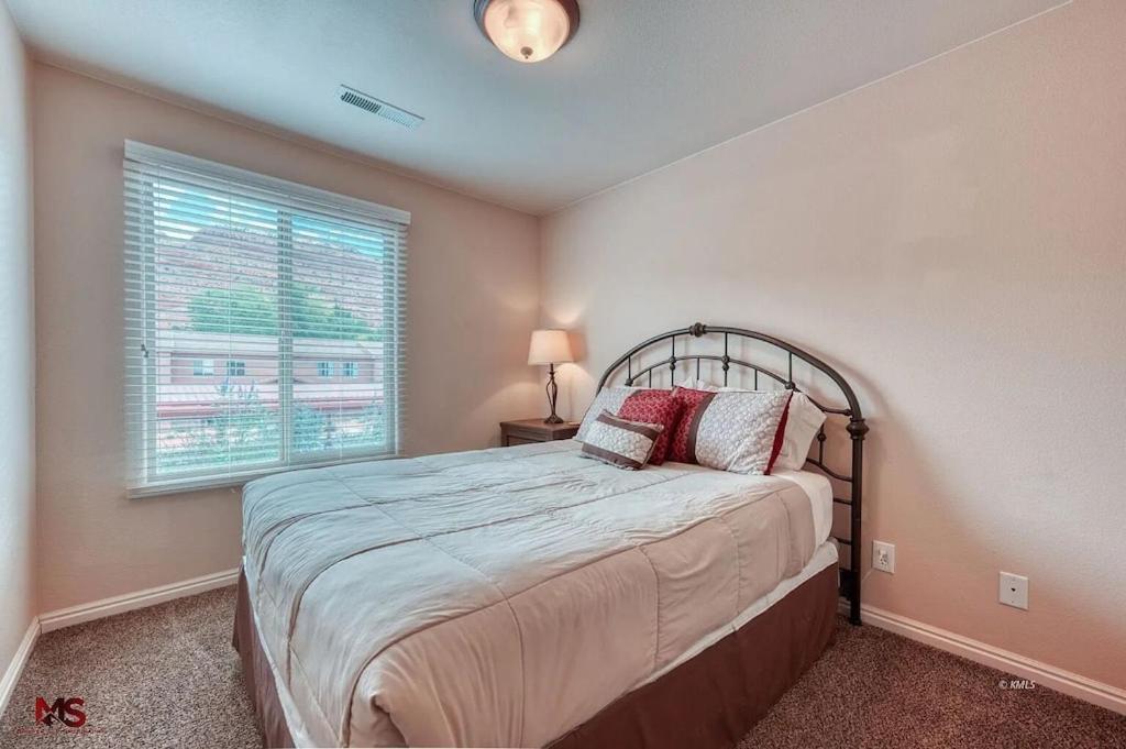 קנב 3Br / 2Ba Townhome With Pool, Patio, Wifi, Washer/Dryer מראה חיצוני תמונה